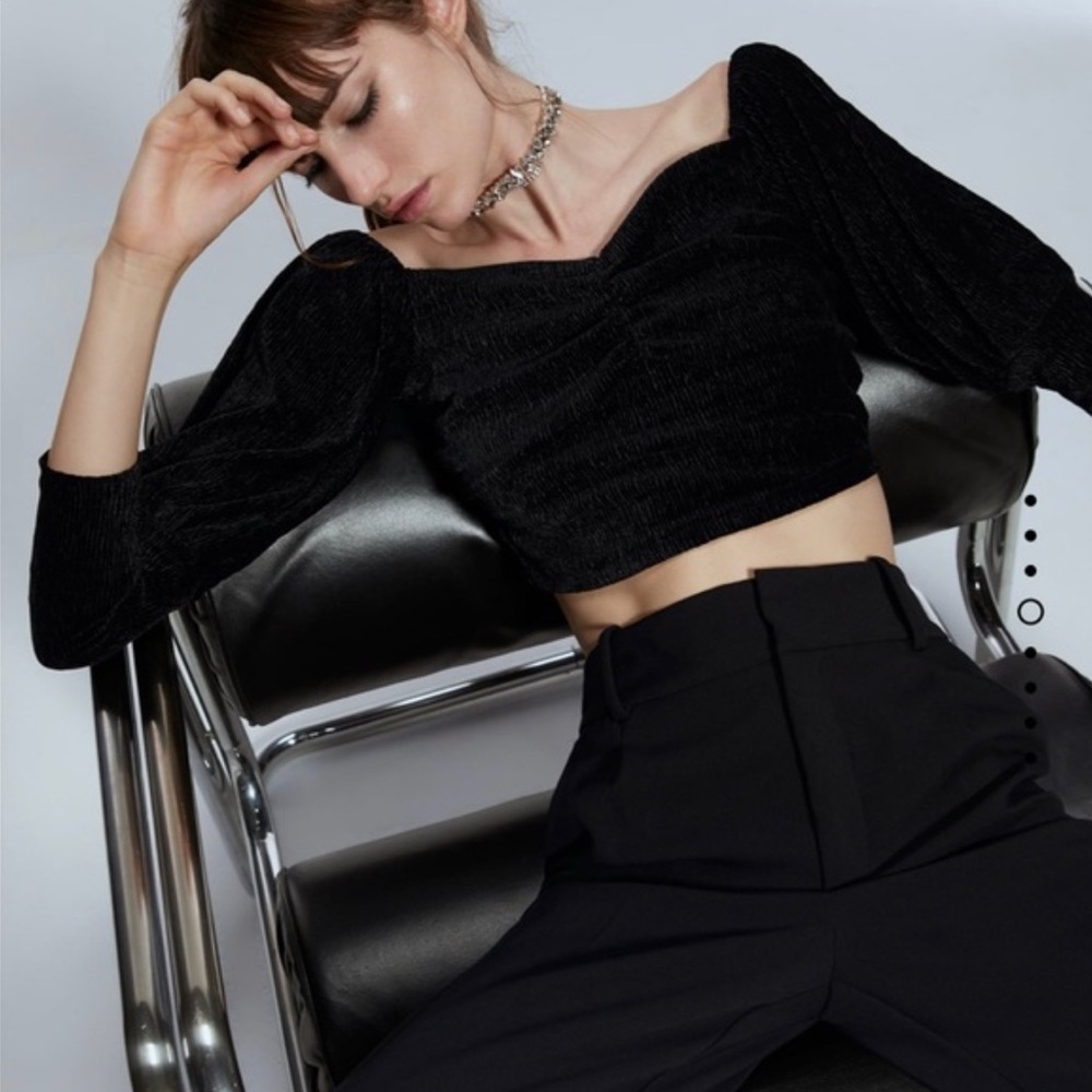 ZARA Black Velvet Sweetheart Collar Puff Sleeves Bustier Crop Top Womens Size XS